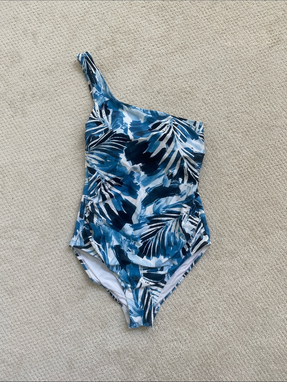 NIPTUCK One-Shoulder Blue Tropical Print Swimsuit